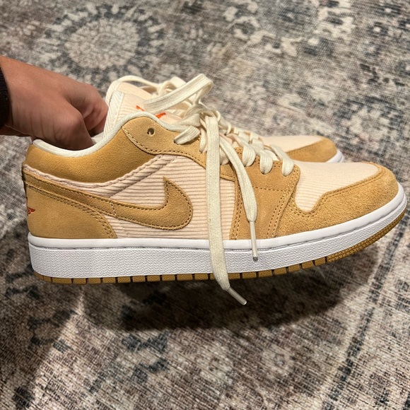 Nike Shoes - 2021 Air Jordan Low SE “Twine” 7.5